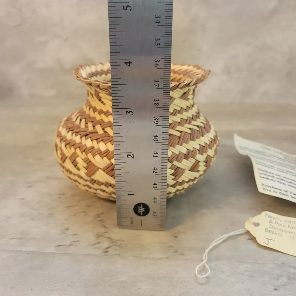 Handwoven Basket Tan Brown Folk Art Storage‎ Tarahumara Pine Needle 3.5